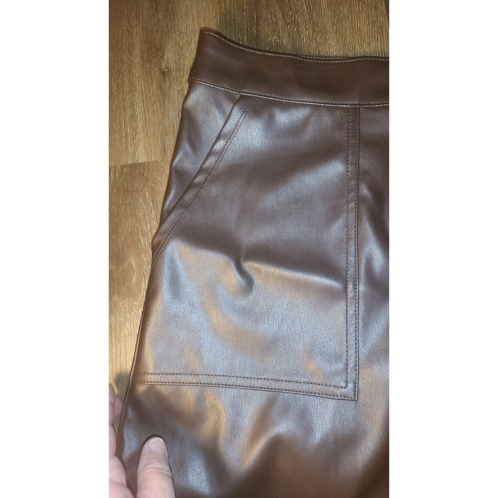 A New Day Brown Pleather Mini Skirt NWT sz 18 - Picture 3 of 3